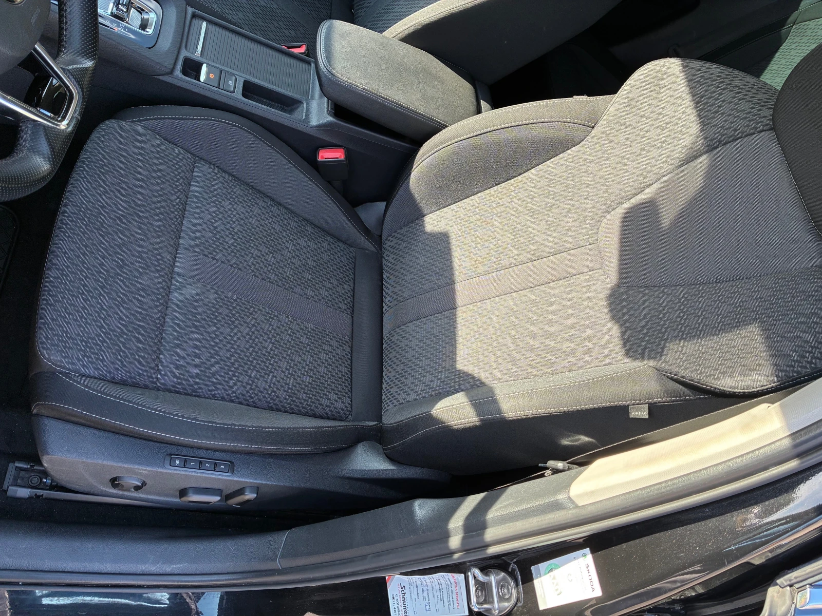 Skoda Octavia 2.0 TDI/150 PS/4x4/MATRIX/ACC/PDC/NAVI | Mobile.bg � ����������� 13