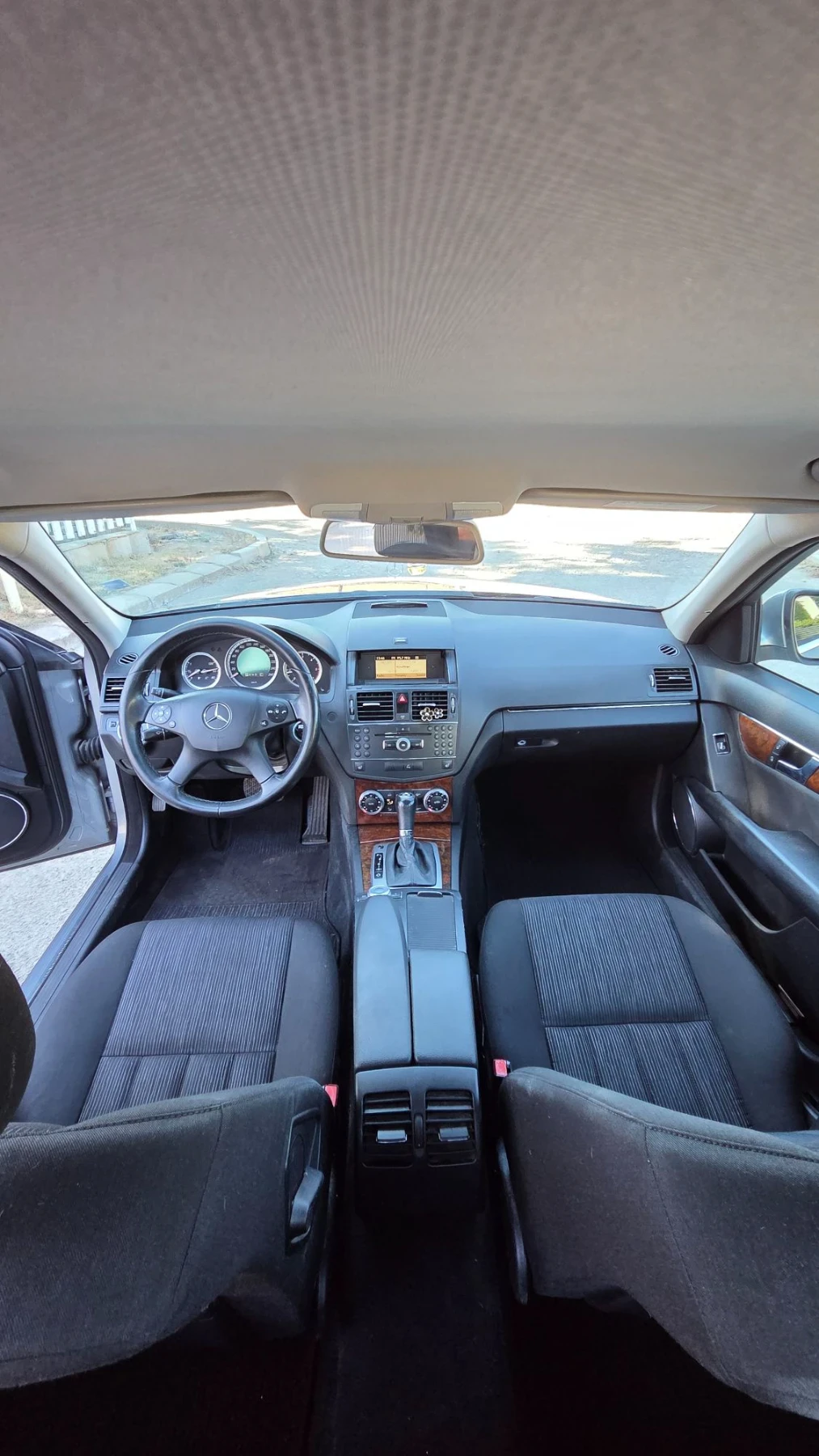 Mercedes-Benz C 220 2.2 elegance автомат, снимка 9 - Автомобили и джипове - 56359112