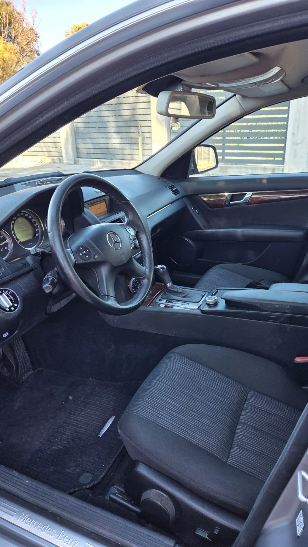 Mercedes-Benz C 220 2.2 elegance автомат, снимка 12 - Автомобили и джипове - 56359112