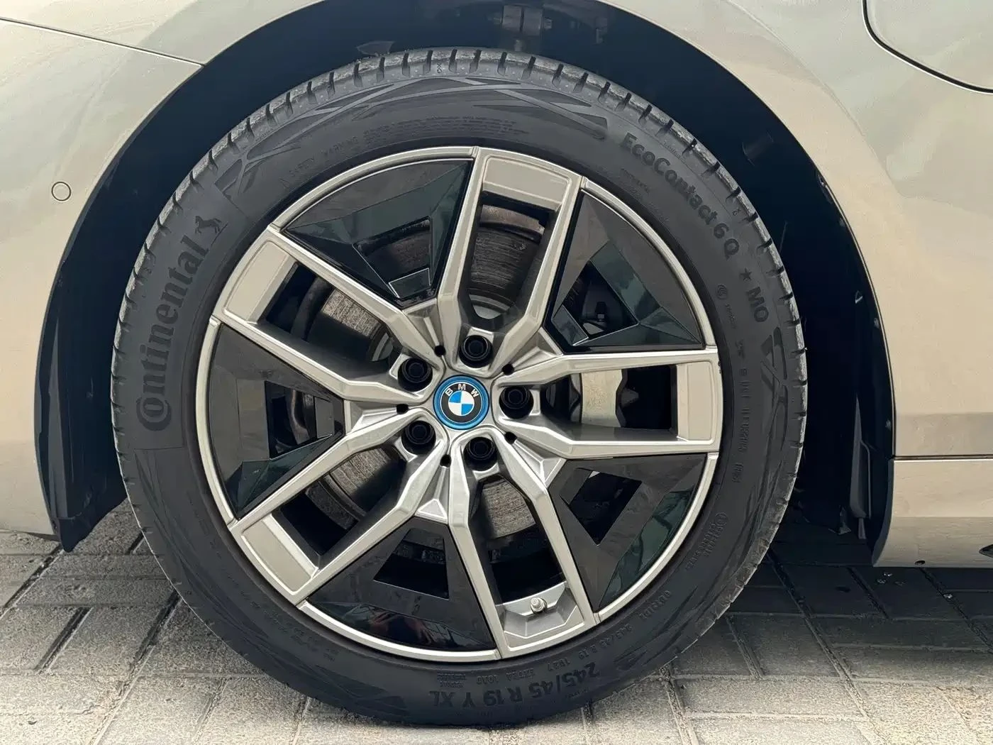 BMW i5, снимка 7 - Автомобили и джипове - 56689647