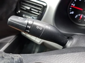 Kia Stonic 1.6 DELUXE, снимка 16