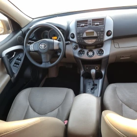 Toyota Rav4 2.0i Автоматик, снимка 9