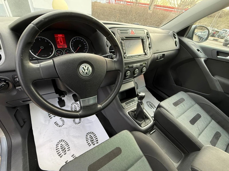 VW Tiguan ГАЗ-4X4, снимка 7 - Автомобили и джипове - 47135235