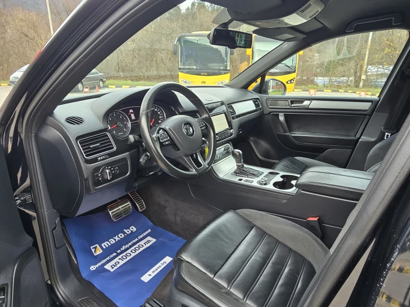 VW Touareg Топ  състояние 3.0 д., снимка 9 - Автомобили и джипове - 52906864
