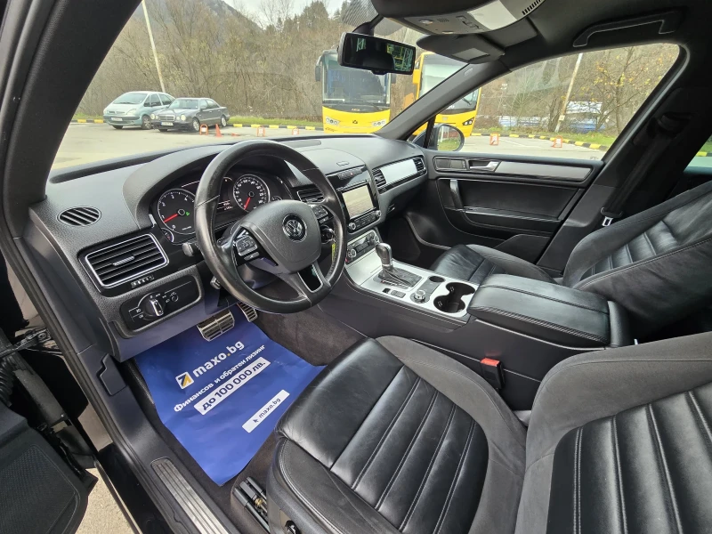 VW Touareg Топ  състояние 3.0 д., снимка 10 - Автомобили и джипове - 52906864