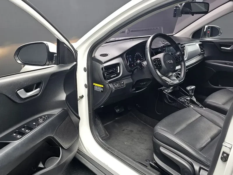 Kia Stonic 1.6 DELUXE | Mobile.bg � ����������� 10