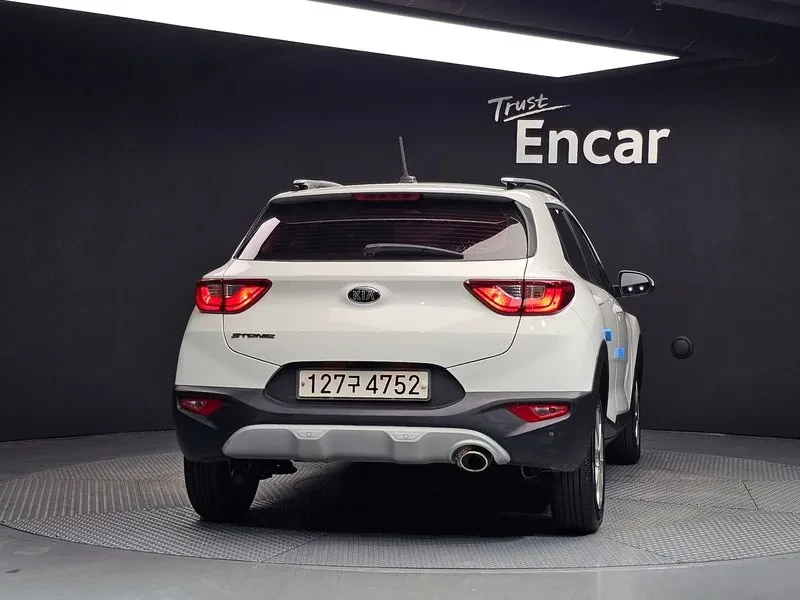 Kia Stonic 1.6 DELUXE | Mobile.bg � ����������� 4