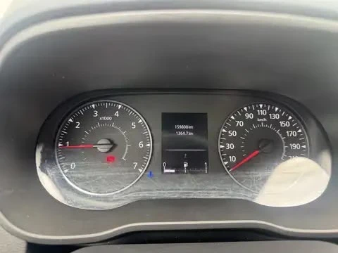 Dacia Duster 1.6i LPG 114hp* КОЖА* ПОДГРЕВ* TV+ DVD* LED* NAVI*, снимка 13 - Автомобили и джипове - 55704696
