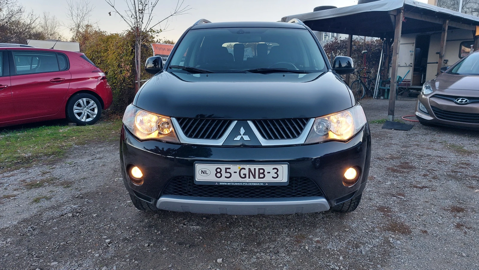 Mitsubishi Outlander 2.4i, 4×4, РЪЧНИ скорости - изображение 2