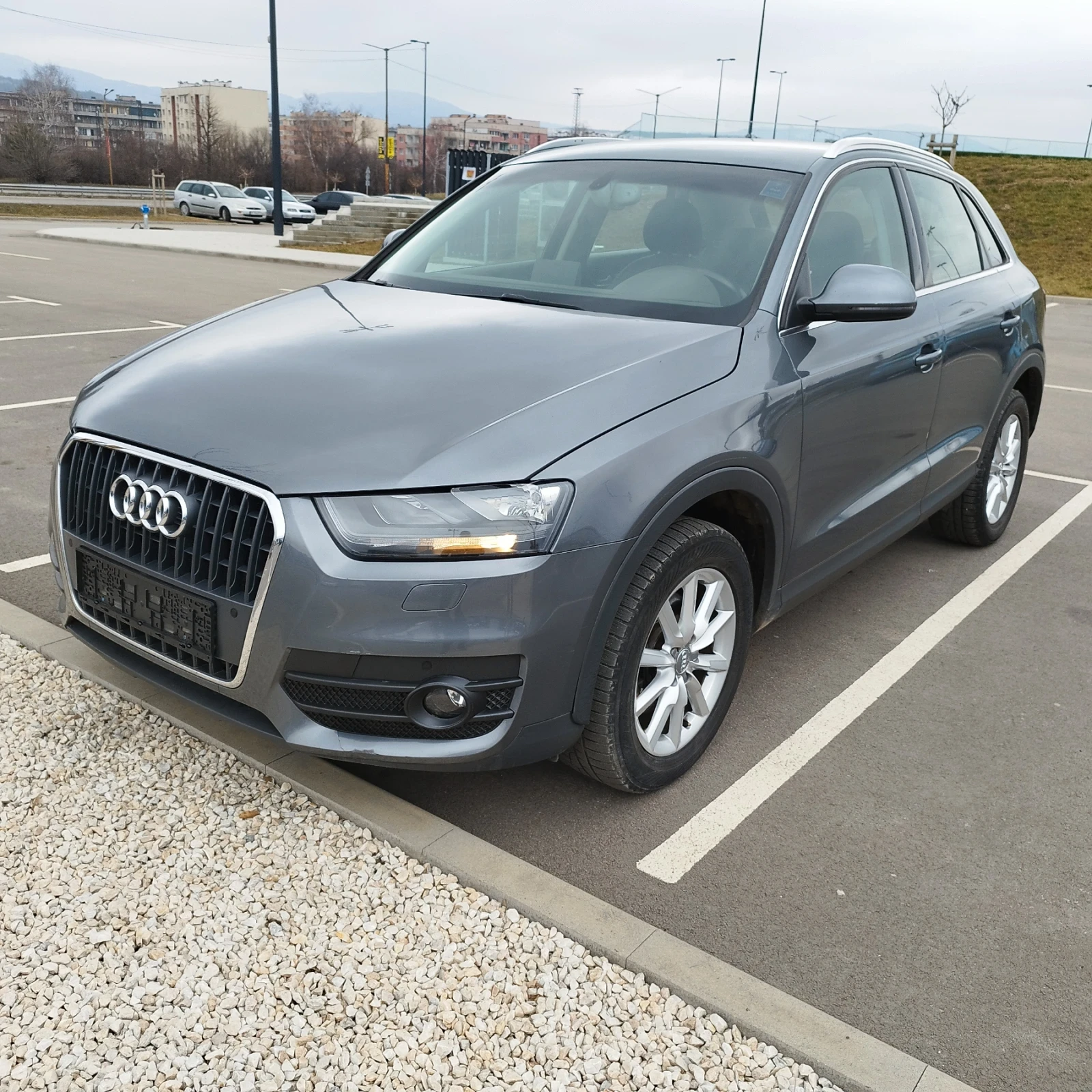 Audi Q3 2.0TDI/140k.s/NAVI/Топ ПРОМОЦИЯ  - изображение 3