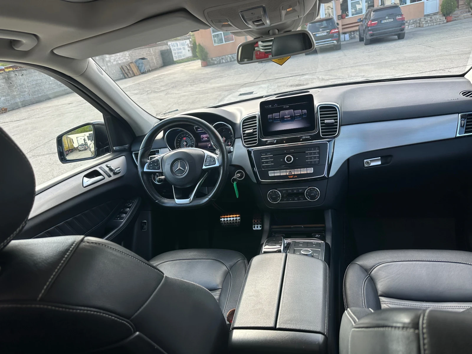 Mercedes-Benz GLE 350  - изображение 6
