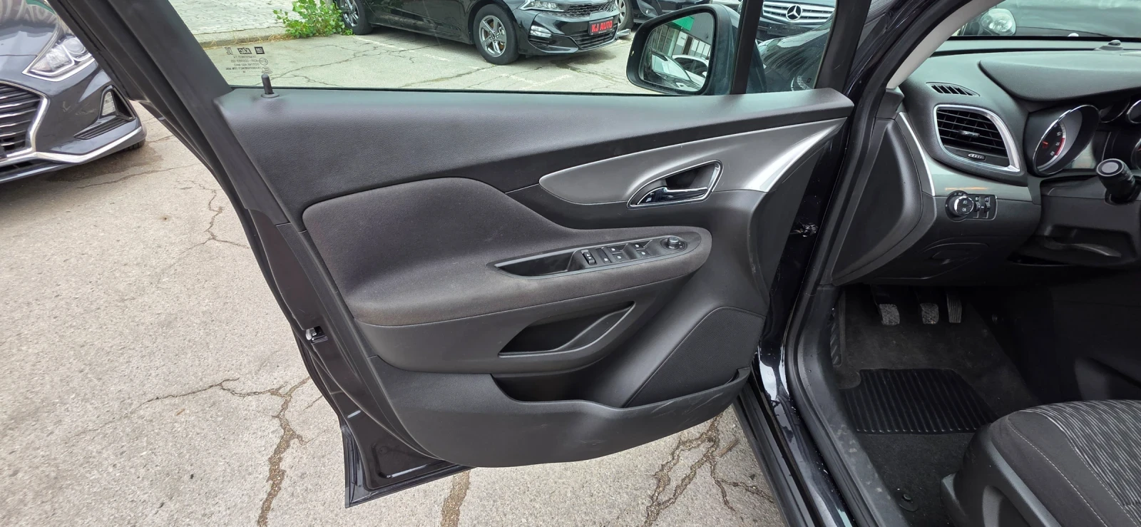 Opel Mokka 1.6i 116k.c UNIKAT ITALIA EURO 5B  - изображение 10