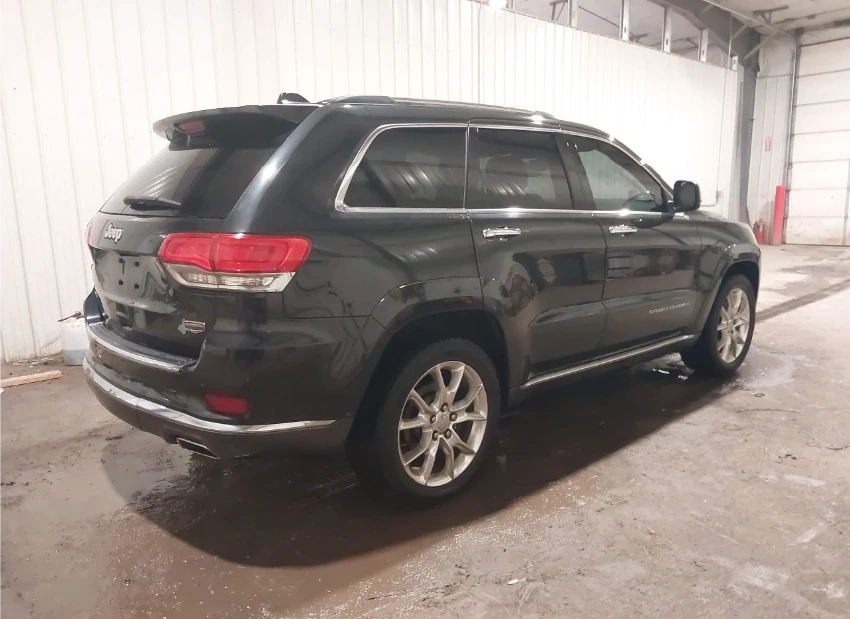 Jeep Grand cherokee SUMMIT 5.7* Обдух* 8ZF* Въздух* Дистроник* Пано*  - изображение 2