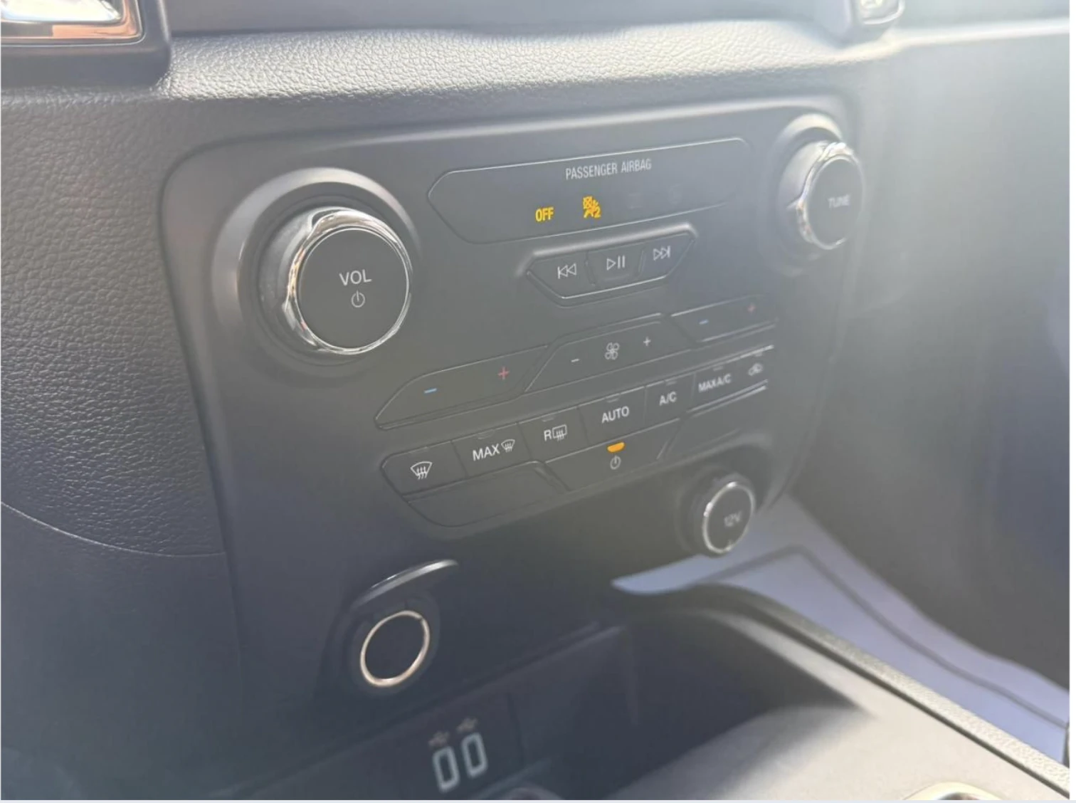 Ford Ranger 2.3* ECO* BOOST* TREMOR* LANE* ASSIST* ������* ��� | Mobile.bg � ����������� 12