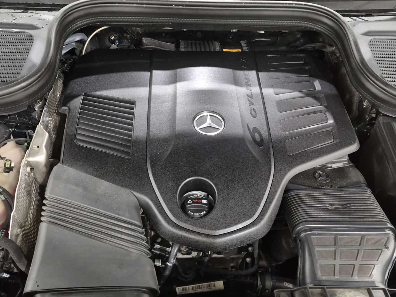 Mercedes-Benz GLE 450 /DIS/360/PANO/NAVI/AMBIENT, снимка 16 - Автомобили и джипове - 53739899