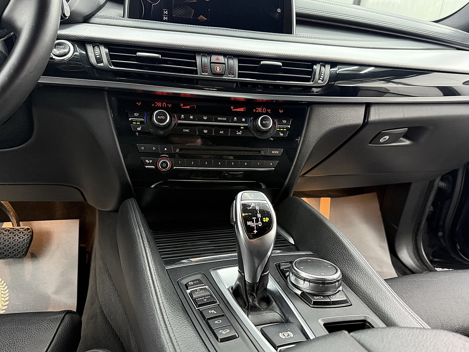 BMW X6 INDIVIDUAL/GERMANY/M-PAKET/СОБСТВЕН ЛИЗИНГ, снимка 16 - Автомобили и джипове - 54367429