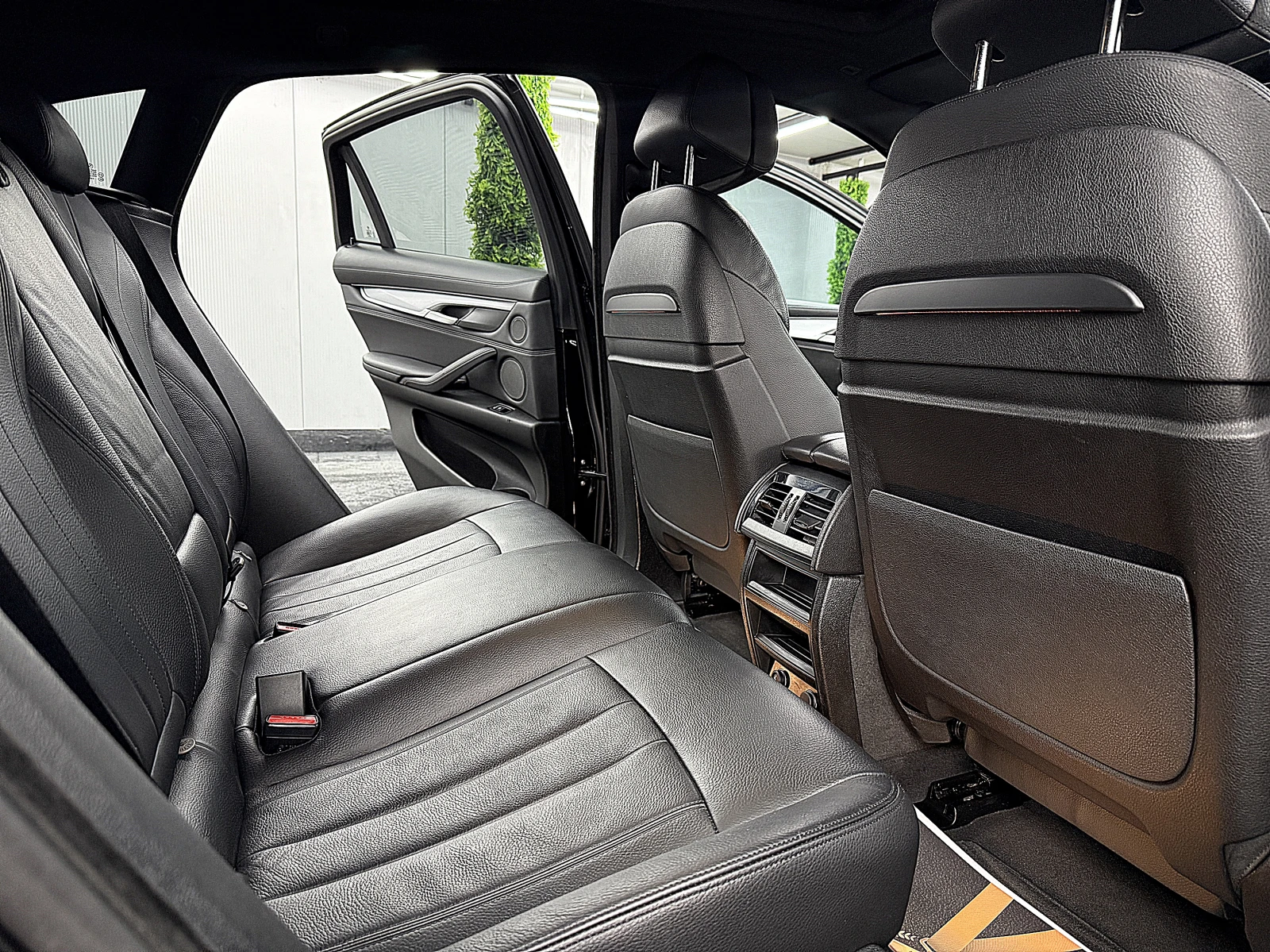 BMW X6 INDIVIDUAL/GERMANY/M-PAKET/СОБСТВЕН ЛИЗИНГ, снимка 9 - Автомобили и джипове - 54367429