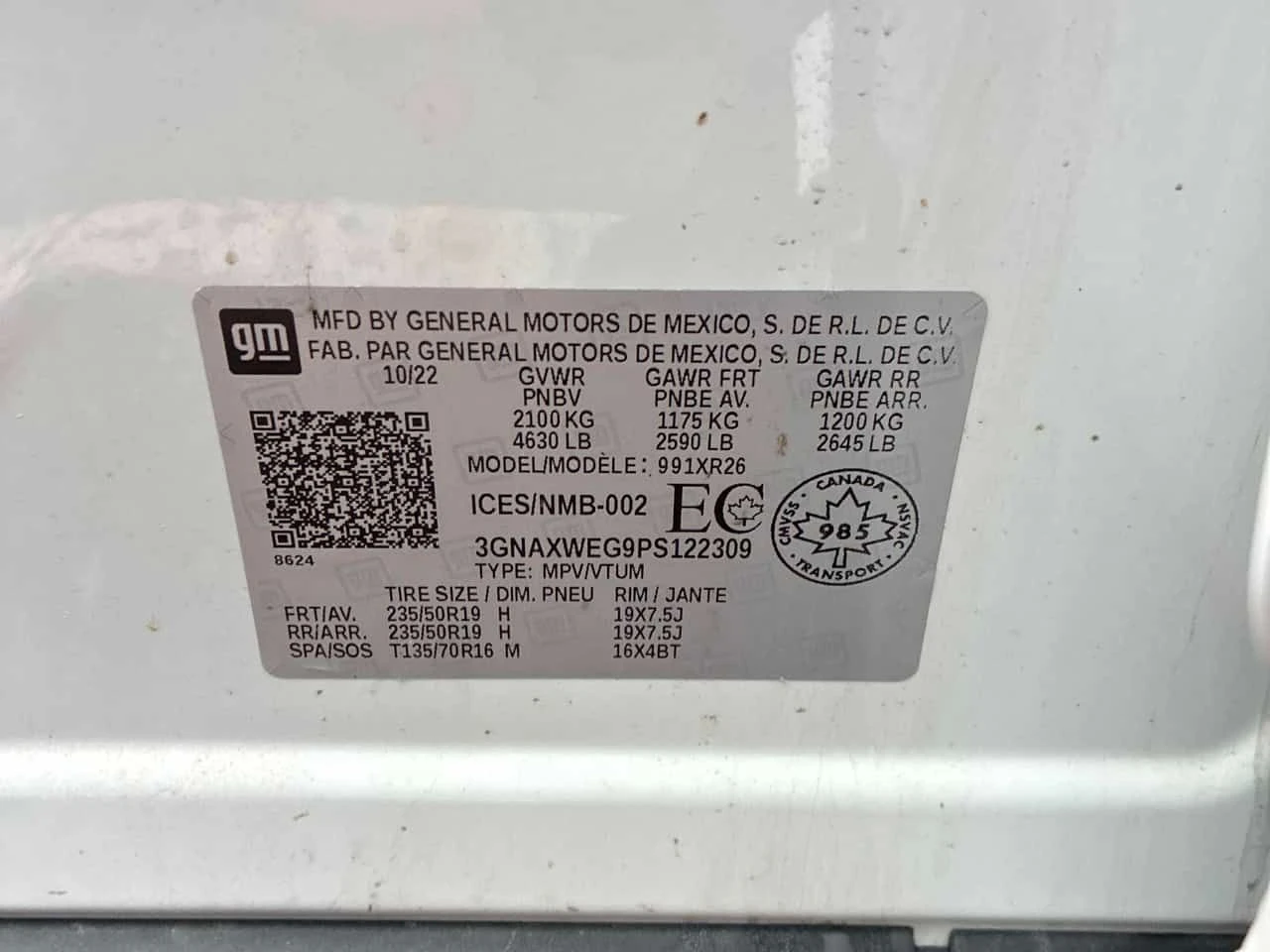 Chevrolet Equinox * RS * CARFAX * KEYLESS * КЛИП НА МОТОРА * ПОДГРЕВ, снимка 11 - Автомобили и джипове - 54450805