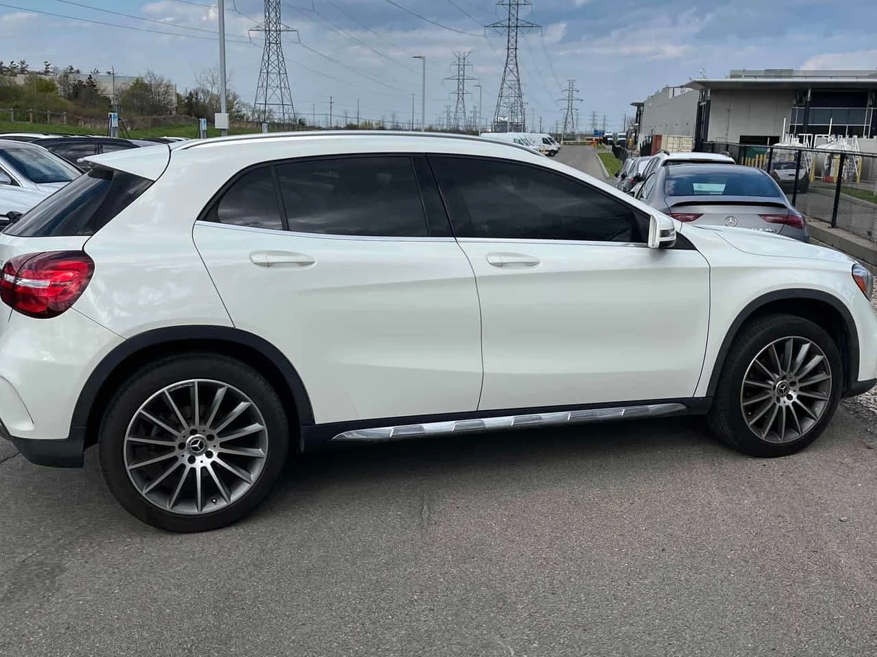 Mercedes-Benz GLA 250  CARFAX, снимка 3 - Автомобили и джипове - 54663388