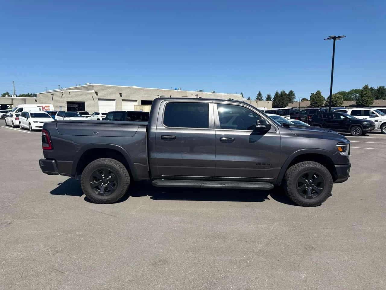 Dodge RAM 1500 * Rebel* АВТОКРЕДИТ БЕЗ ПЪРВОНАЧАЛНА ВНОСКА* , снимка 3 - Автомобили и джипове - 55511009