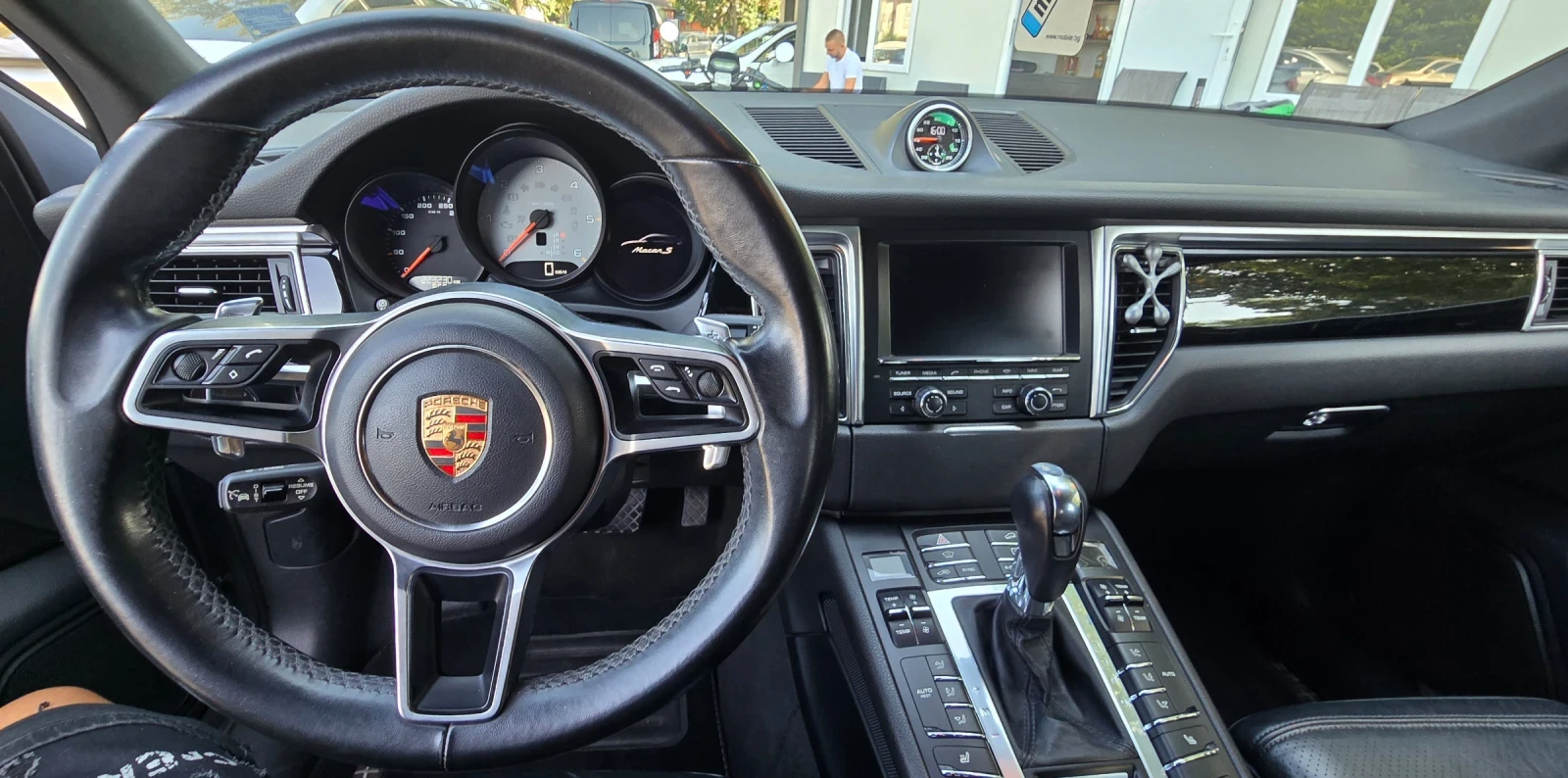 Porsche Macan 3.0d, снимка 9 - Автомобили и джипове - 55644477