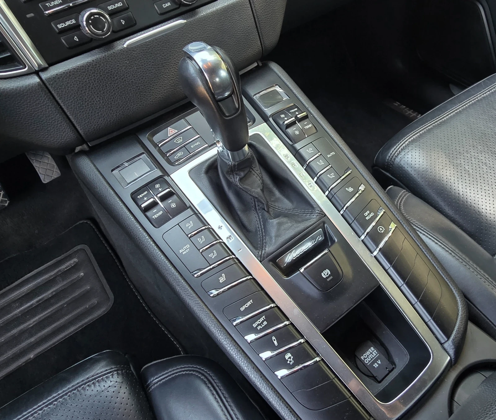 Porsche Macan 3.0d, снимка 10 - Автомобили и джипове - 55644477