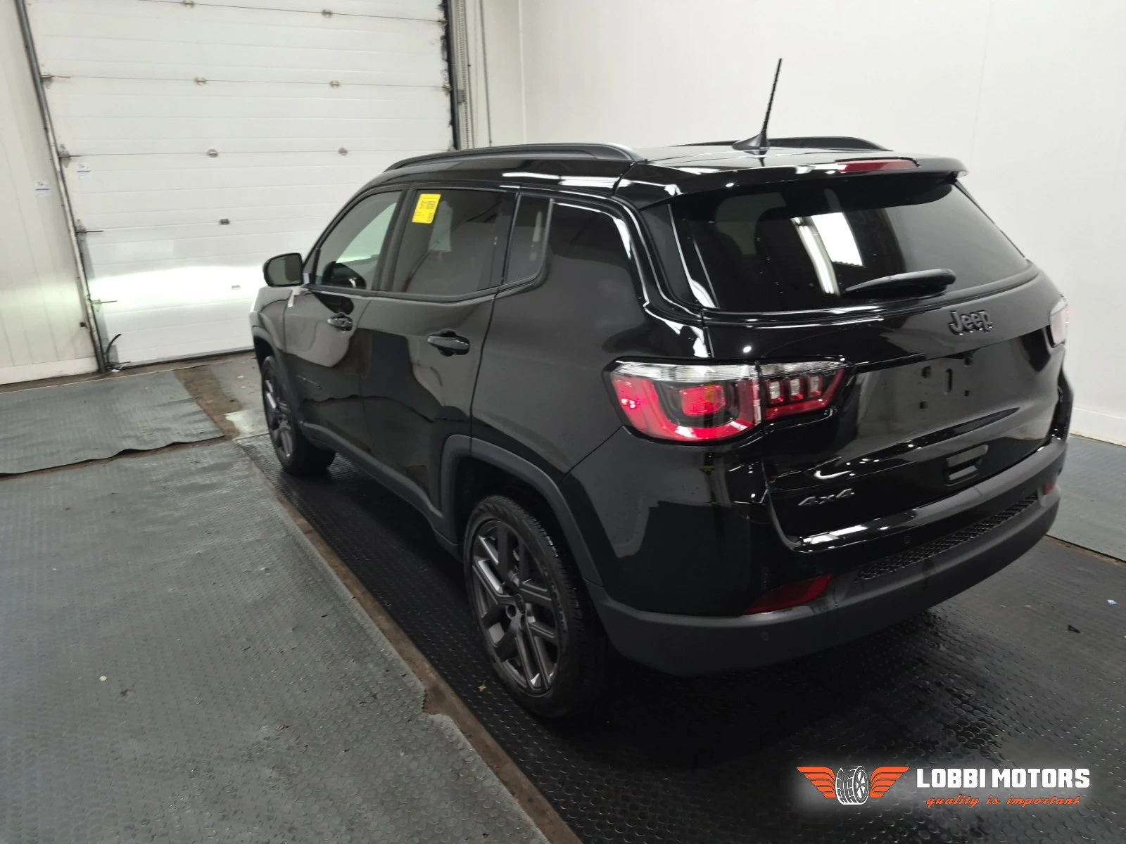 Jeep Compass, снимка 4 - Автомобили и джипове - 56025229
