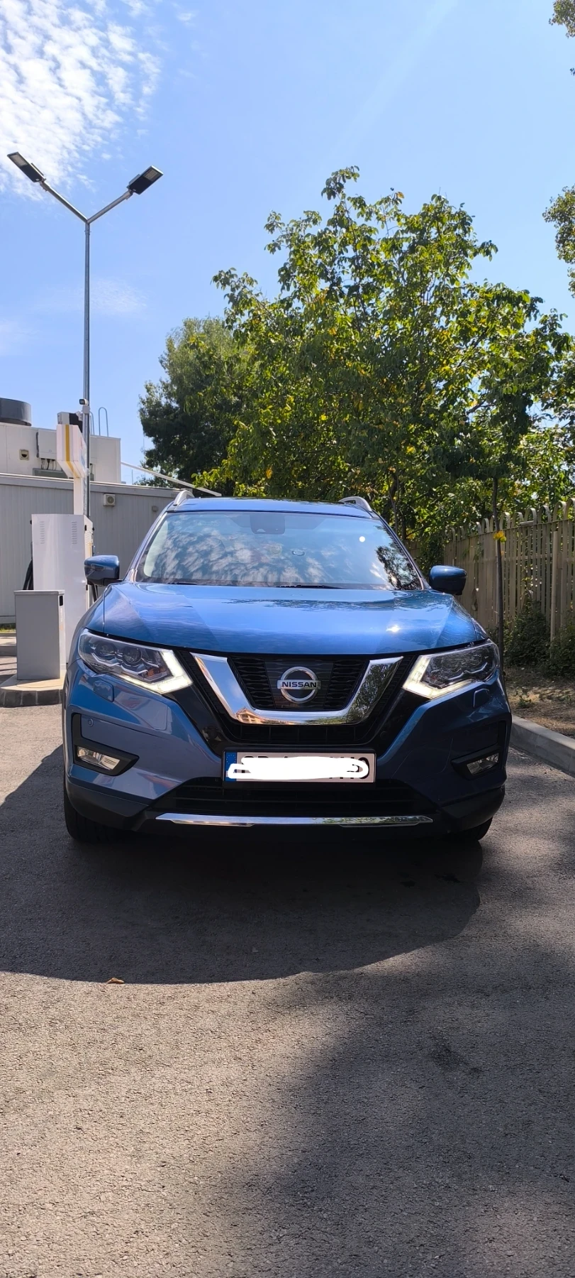 Nissan X-trail T32 2.0DCI  Tekna, снимка 3 - Автомобили и джипове - 56152061