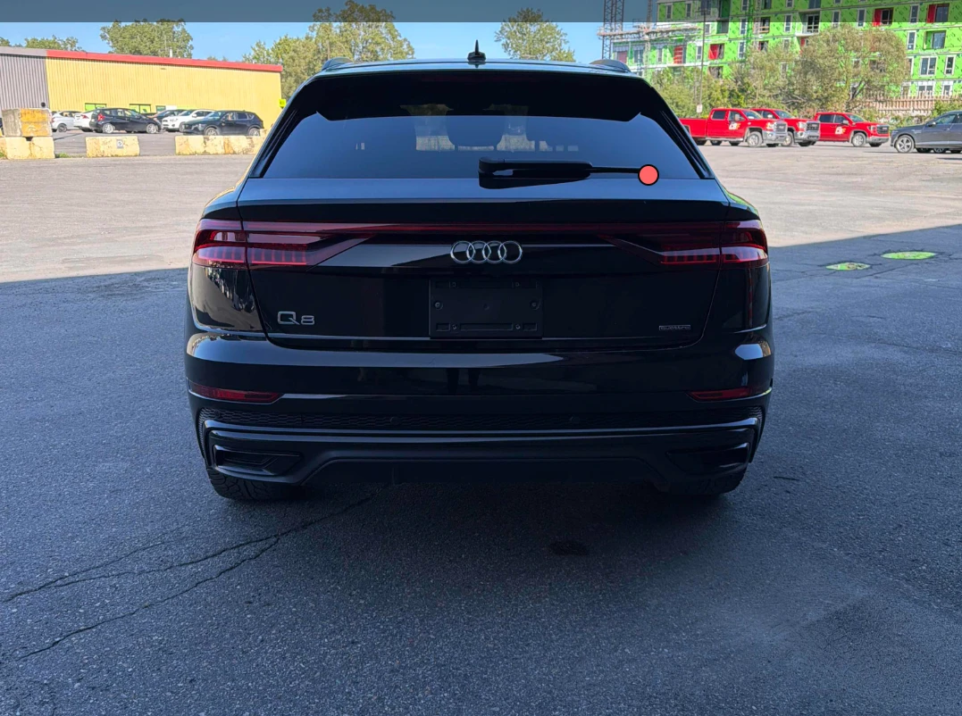 Audi Q8 QUATTRO TECHNIK * КРАЙНА ЦЕНА* FULL S-LINE, снимка 3 - Автомобили и джипове - 56256200