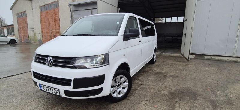 VW T5, снимка 2 - Бусове и автобуси - 48498990