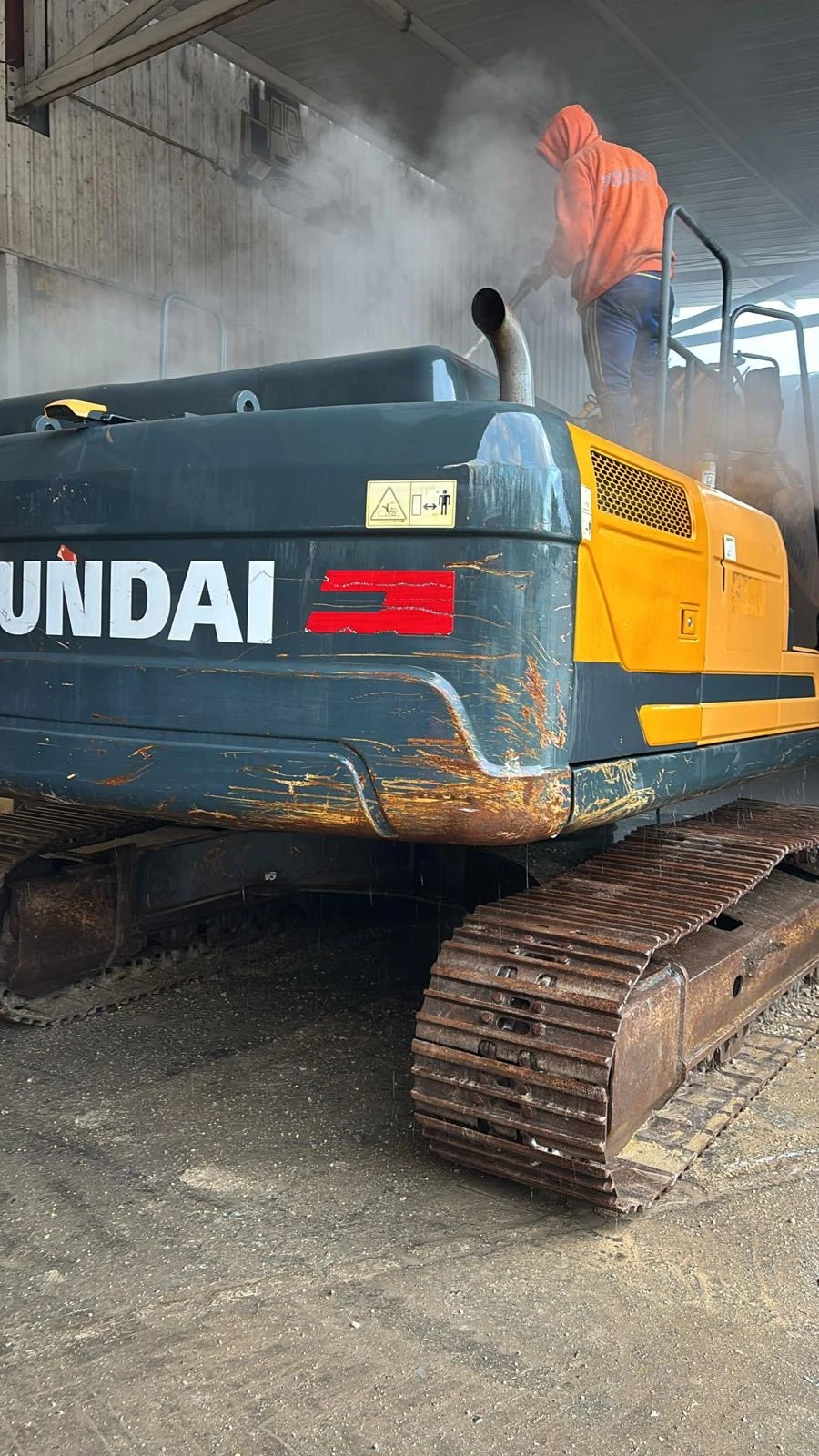 Багер Hyundai  - изображение 4