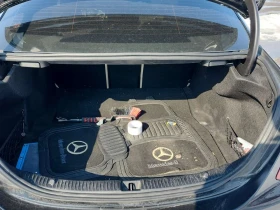 Mercedes-Benz C 300 АМГ Пакет/CARFAX /Кожа/Нави/Подгрев/Панорама, снимка 13