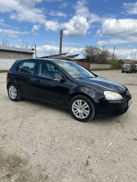 VW Golf 1.6 Газ/Бензин 102 Коня * * * , снимка 1