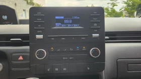 Hyundai Staria Modern* BLIND SPOT* ПОДГРЕВ ВОЛАН* КРАЙНА ЦЕНА, снимка 11