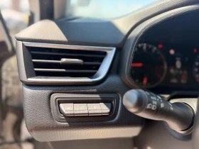 Renault Clio 1.0 TCe/90 к.с, снимка 15