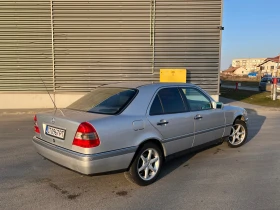 Mercedes-Benz C 180, снимка 5