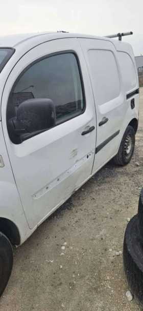 Обява за продажба на Renault Kangoo Renault Kangoo 2010 1.5dci ~2 999 лв. - изображение 1