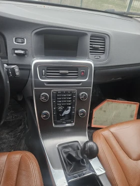 Volvo V60 D5 2012 215к.с. - 3499 € / 6843.45 лв. - 40714849 7