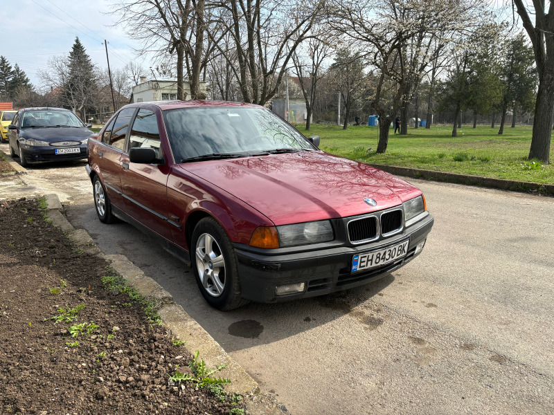BMW 318 газ, снимка 1 - Автомобили и джипове - 46443621