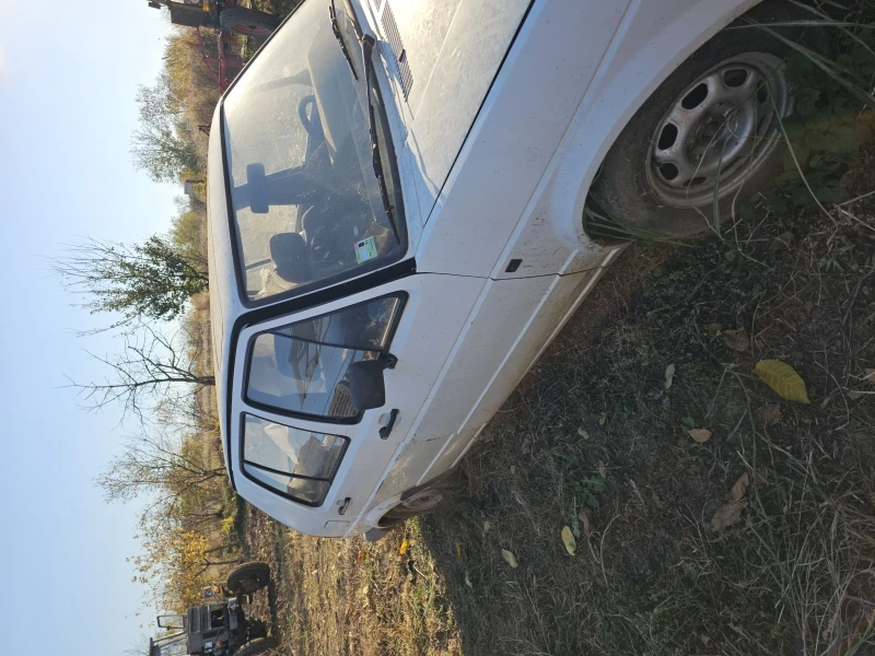 VW Golf, снимка 4 - Автомобили и джипове - 47902909