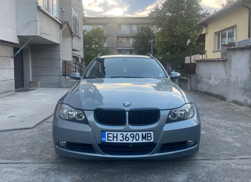 BMW 320 D, снимка 1 - Автомобили и джипове - 47898153