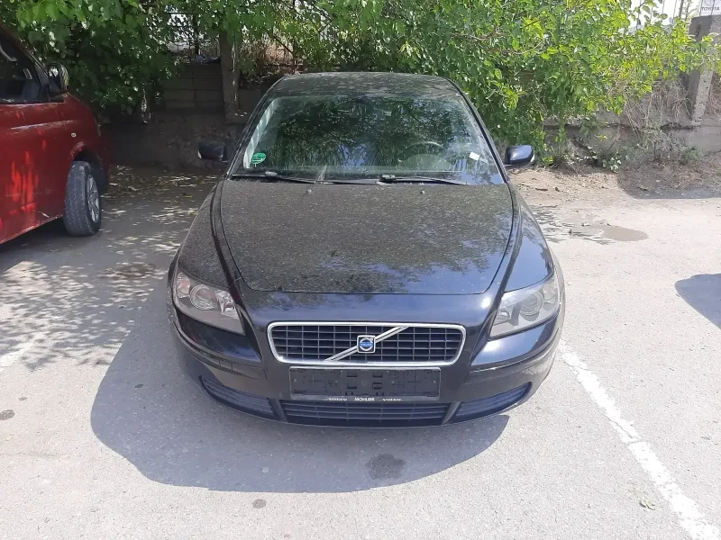 Volvo S40 2400, снимка 17 - Автомобили и джипове - 48091814