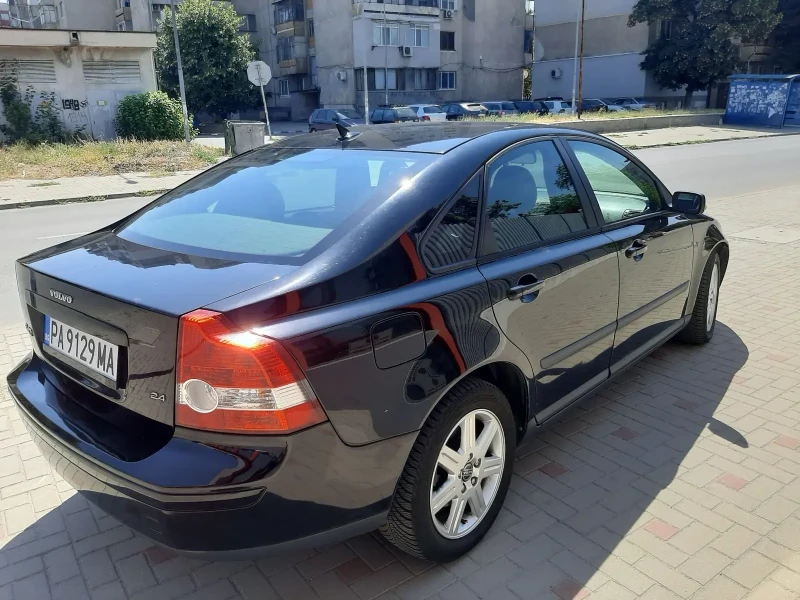 Volvo S40 2400, снимка 4 - Автомобили и джипове - 48091814