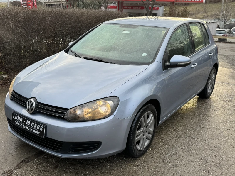 VW Golf 1.6i-ФАБРИЧНА ГАЗ* , снимка 1 - Автомобили и джипове - 48929509