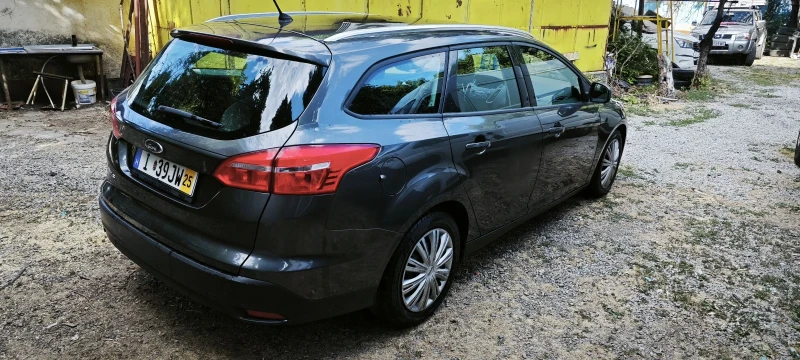 Ford Focus 1.5TDCI 90 000км. Нов!!!, снимка 14 - Автомобили и джипове - 50738560