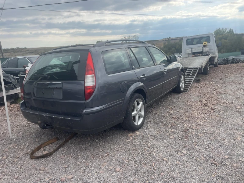 Ford Mondeo 2.0тдци 131, снимка 3 - Автомобили и джипове - 52041578