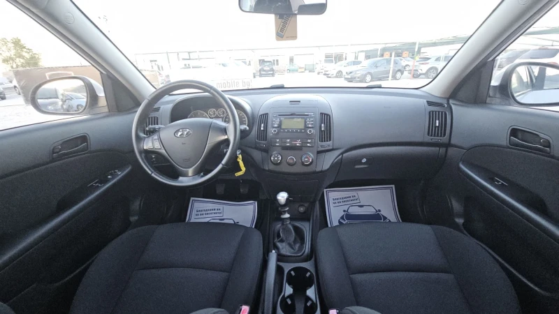 Hyundai I30 1.6CRDI.160000км.ТОПсъстояние, снимка 15 - Автомобили и джипове - 52171127