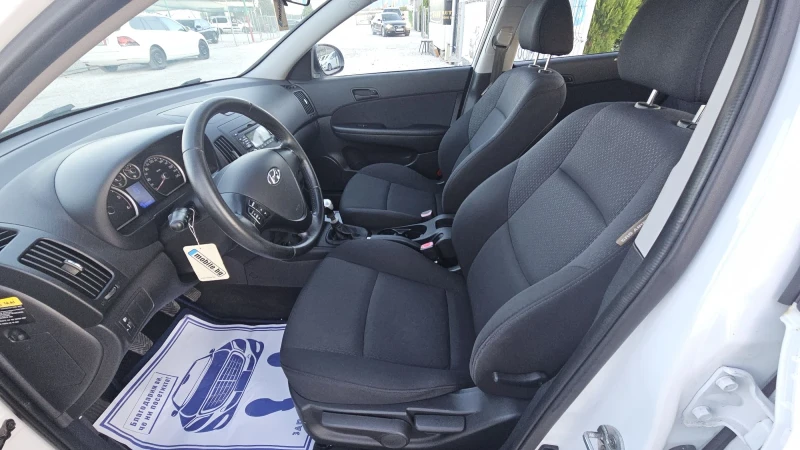Hyundai I30 1.6CRDI.160000км.ТОПсъстояние, снимка 9 - Автомобили и джипове - 52171127