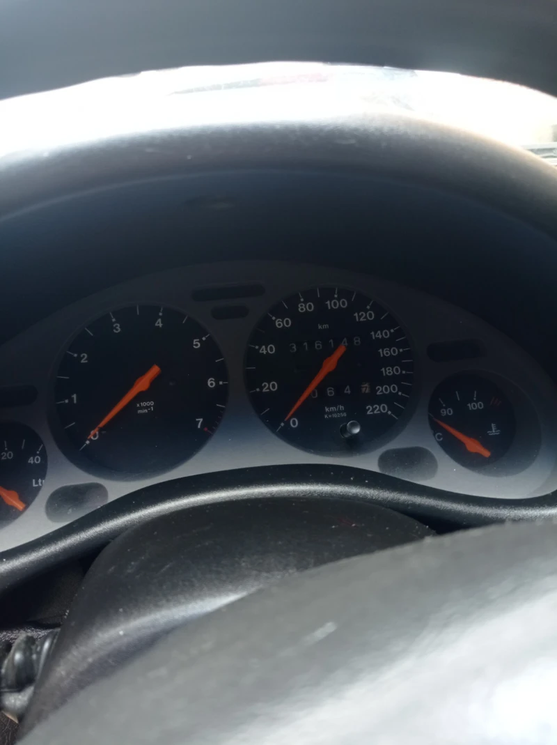 Opel Tigra Зимни гуми 90%, снимка 10 - Автомобили и джипове - 52691784