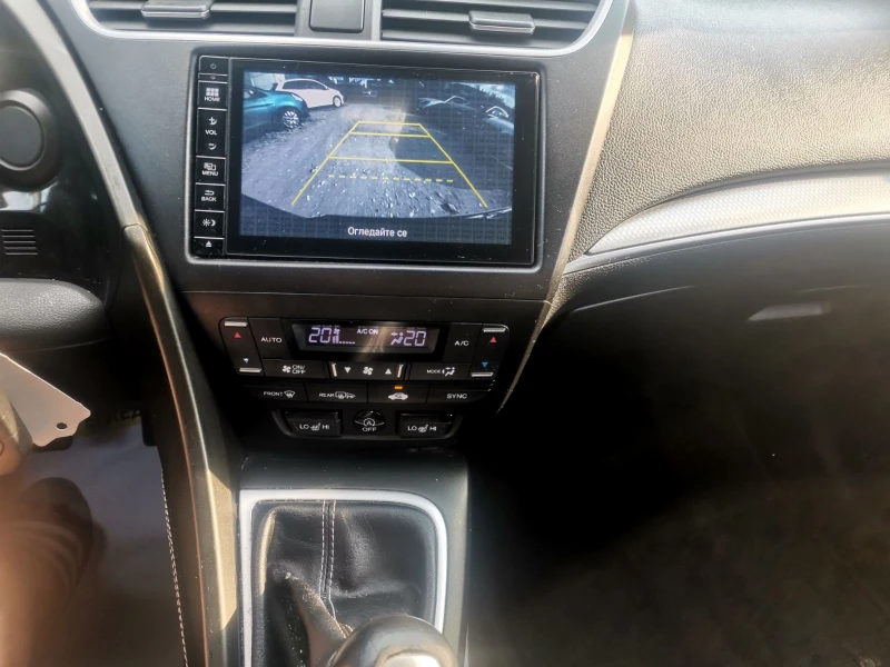 Honda Civic 1.6D/NAVI, снимка 11 - Автомобили и джипове - 52723656